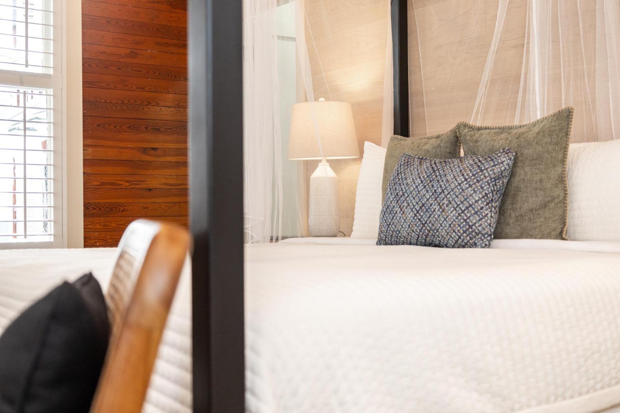 The Key West Hotel Экстерьер фото
