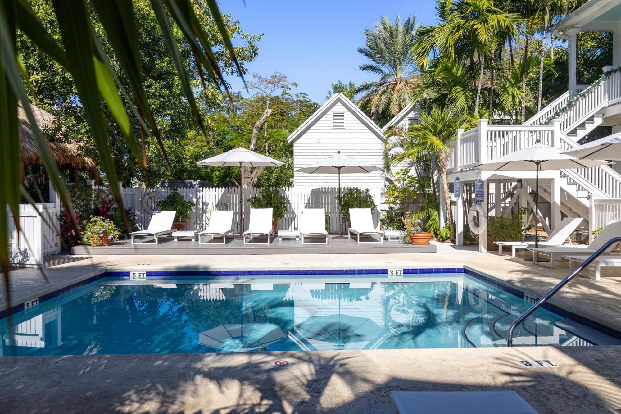 The Key West Hotel Экстерьер фото